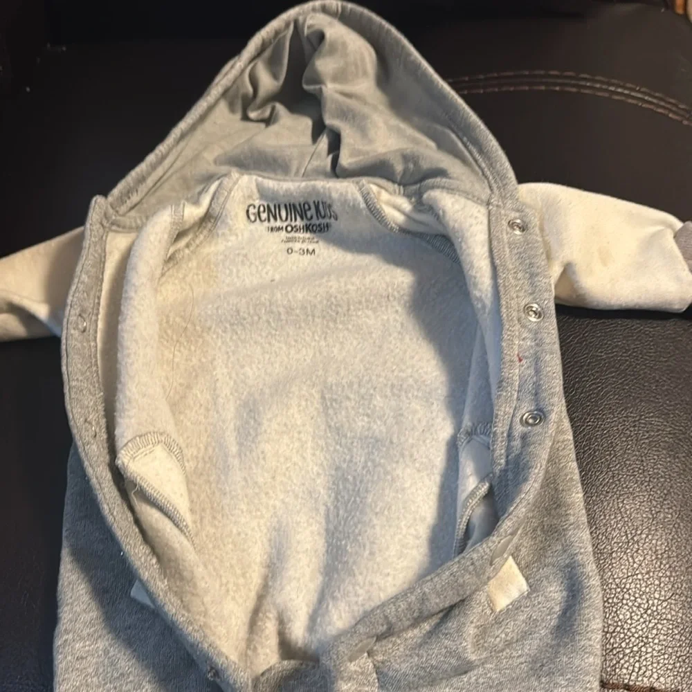 Baby 1 piece Gray & White 0-3 Months Free with any $15 Kids Purchase